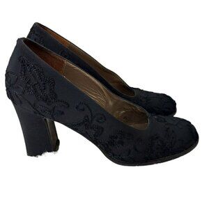 YSL Yves Saint Laurent Sz 8 M Vintage Black Embroidered Floral Chunky Heel Pumps